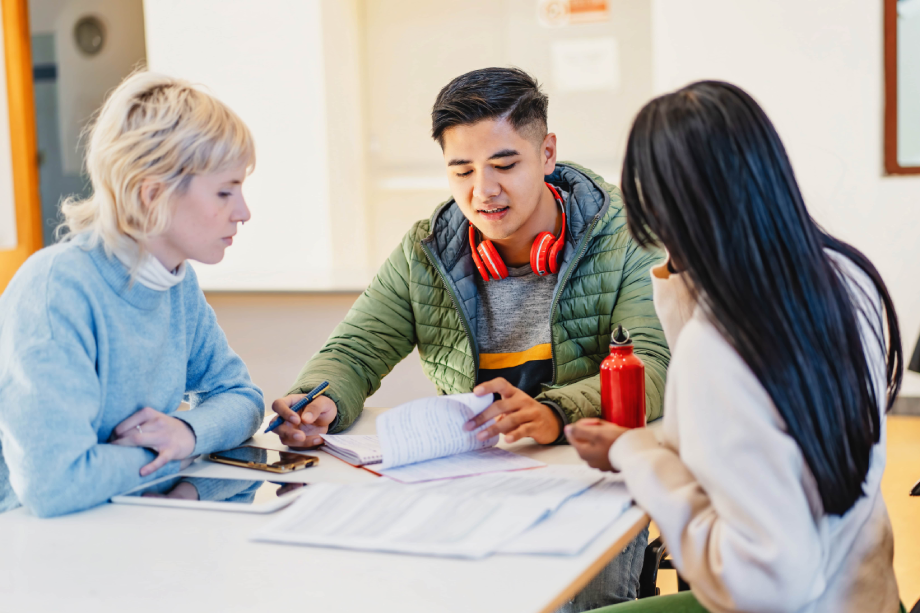 General scholarships and financial support in Dubai