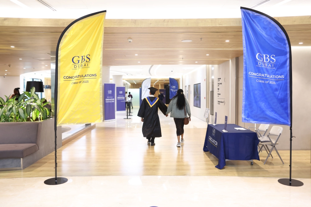 Arrival at the graduation ceremony entrance